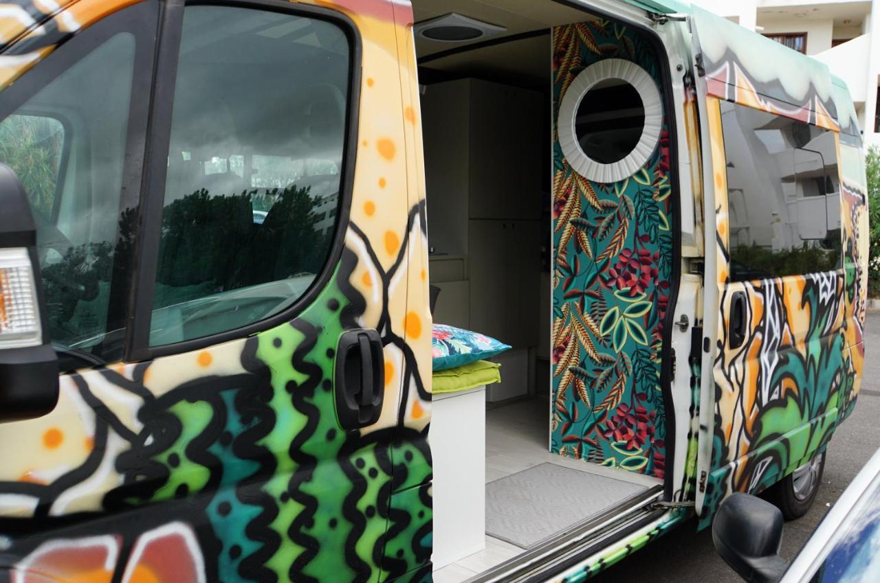 On Road- Feel Freedom With Campervan! Guincho  Eksteriør bilde