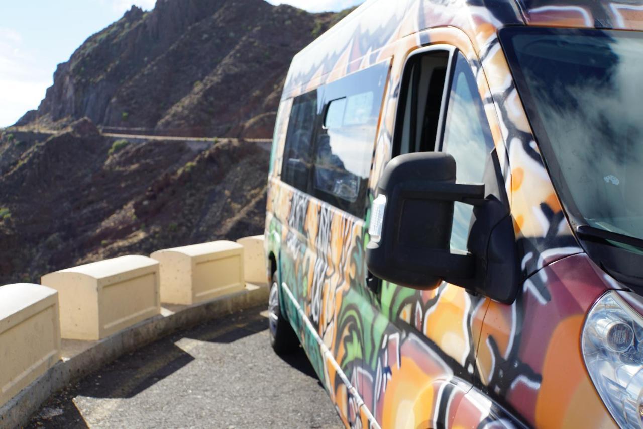 On Road- Feel Freedom With Campervan! Guincho  Eksteriør bilde